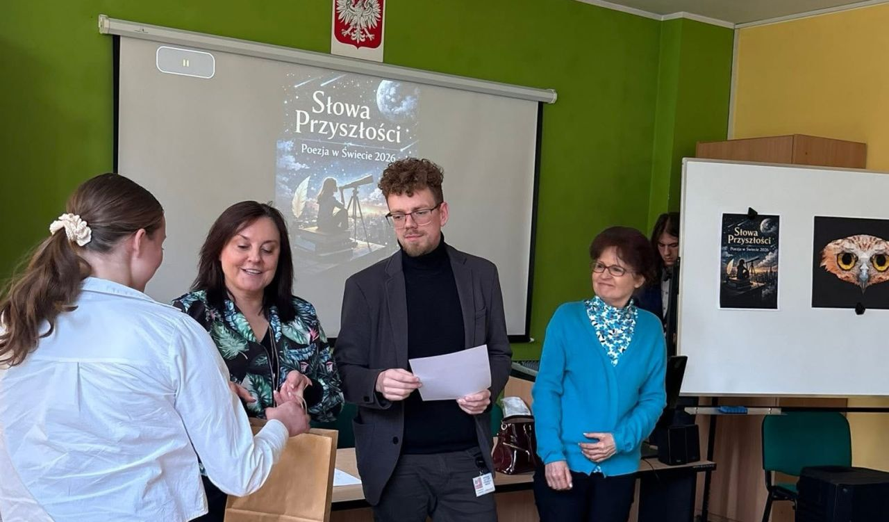 Ocena pełna wrażliwości – młodzi i poezja